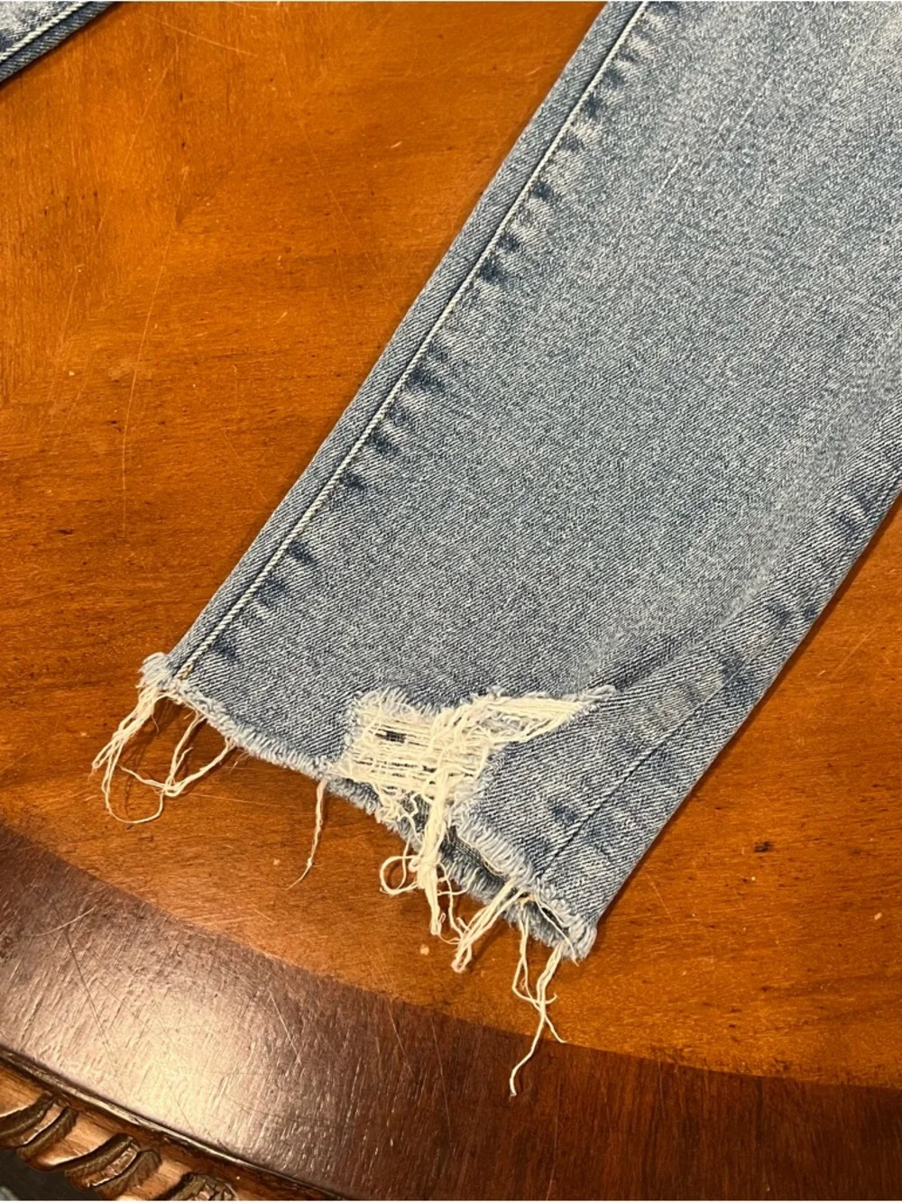 Good‎ American Good Legs Skinny Cropped Jeans Light Blue 8/29 Chewed Hem Denim